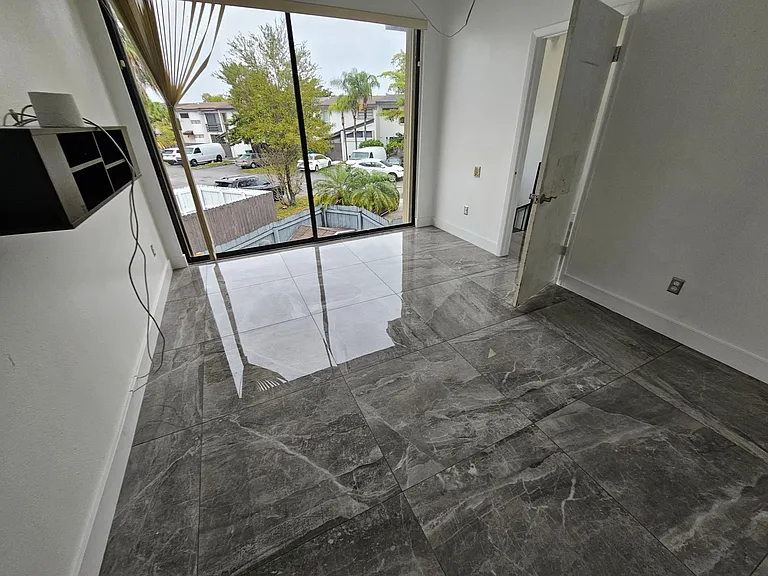 7130 SW 112th Ct — Photo 10