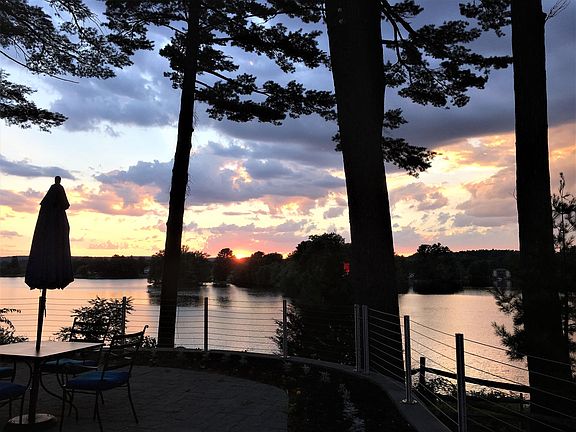 5th image of 384A Lake Shr