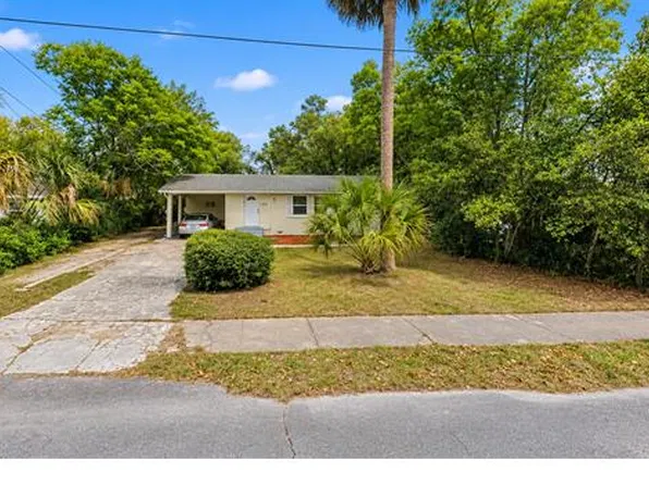 607 Patlin Ave, Orange City, FL 32763