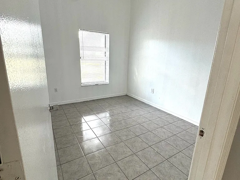 621 Caribou Ct — Photo 8