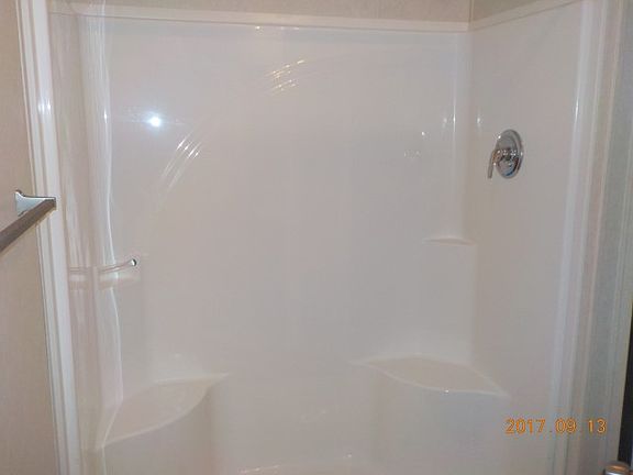 5th image of 851 S 74th Pl