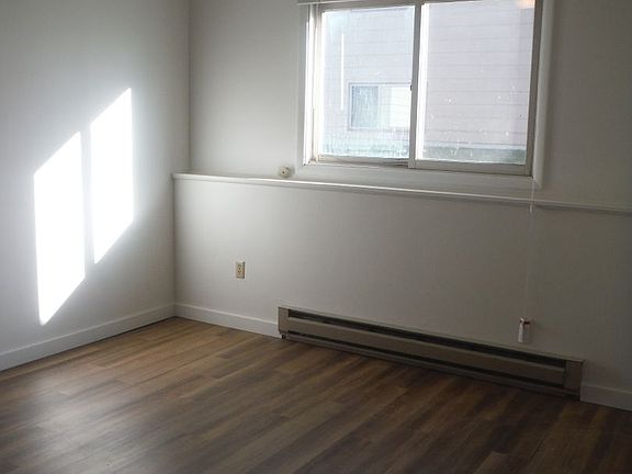 4th image of 1920 W Koch St Unit A-d