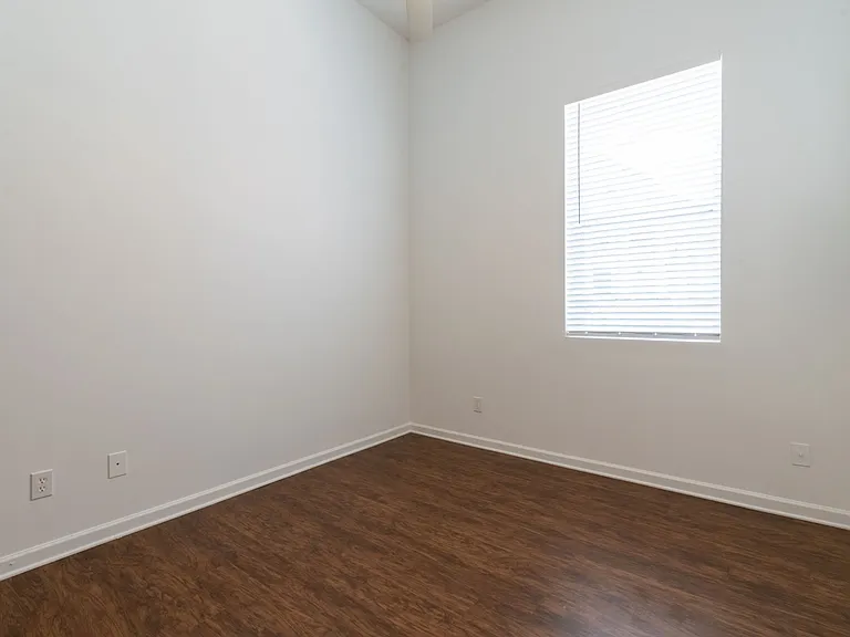 1528 Ralph David Abernathy Blvd SW #B104 — Photo 10