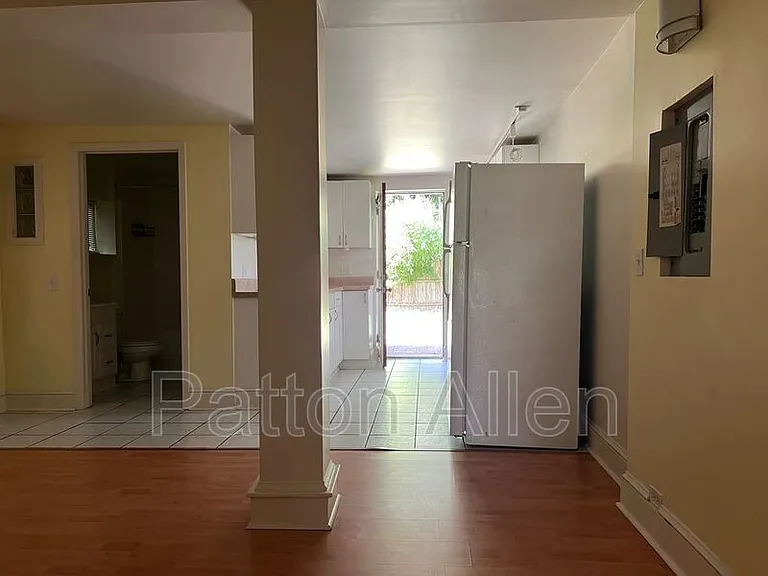 10 Miller Rd E #B — Photo 10