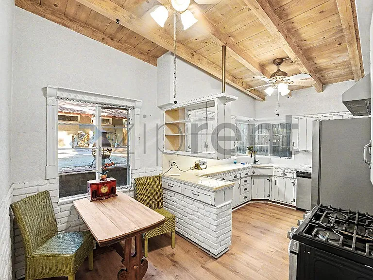 15353 Iron Canyon Rd — Photo 31