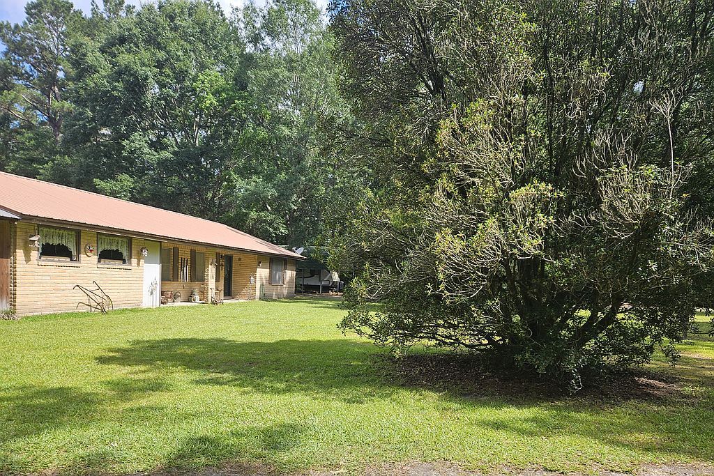 711 County Road 554 - Property Image