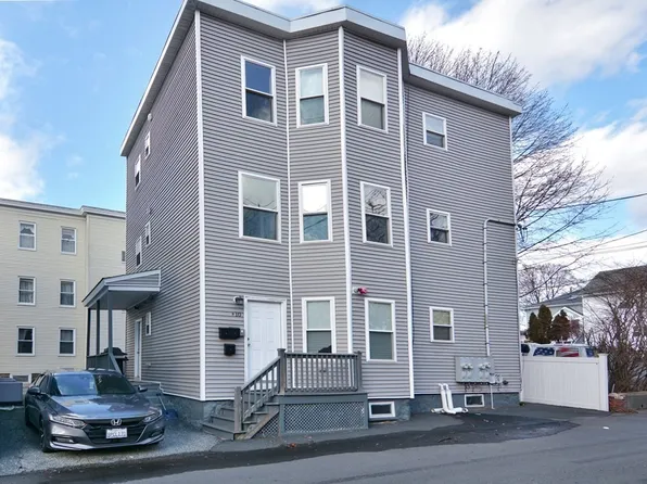 10 Elliott Pl Unit 2R, Peabody, MA 01960