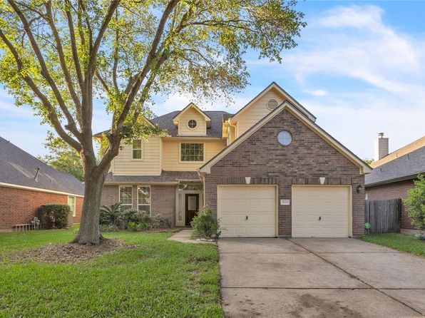 5523 Santa Chase Ln