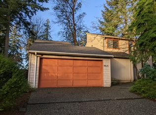 4615 Island Crest Way, Mercer Island, WA 98040
