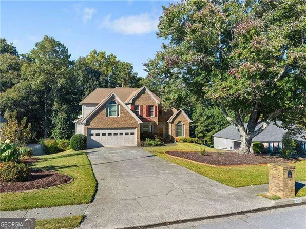 2015 Ashton Pointe Dr, Dacula, GA 30019