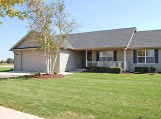 410 S Kincaid St, Maple Park, IL 60151