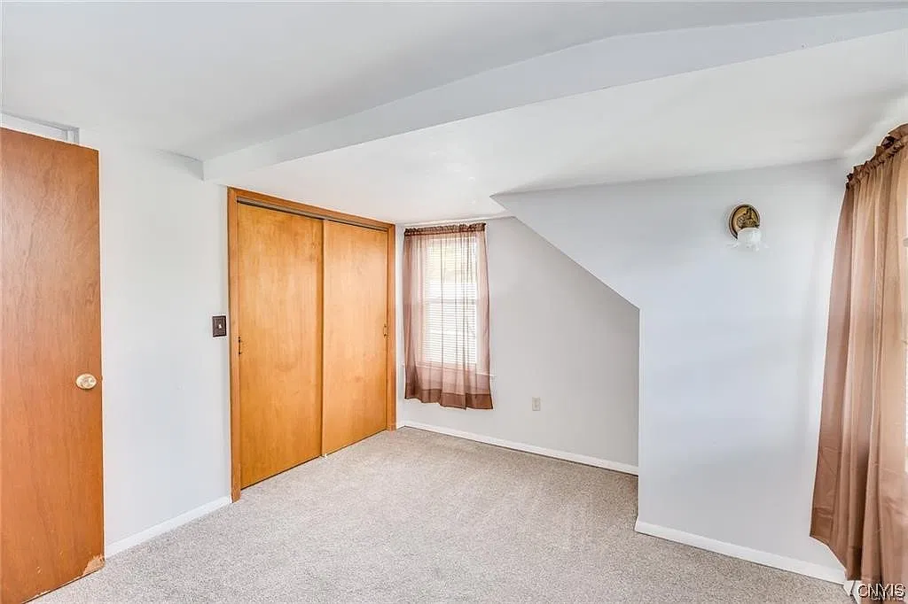 712 Emmett St — Photo 4
