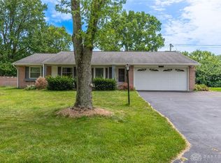 7682 Katy Dr, Dayton, OH 45459