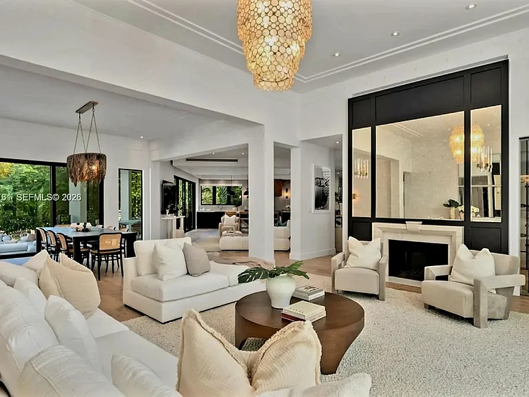 2801 Flamingo Dr — Photo 48