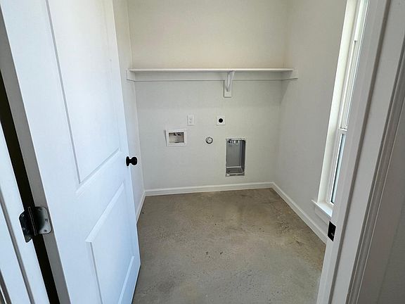 2 bed-Laundry