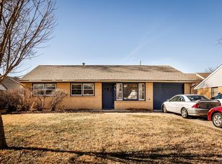 1411 Hartford Rd, Manhattan, KS 66502