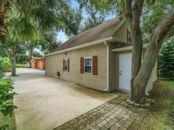 2nd image of 2601 Frontier Dr #0
