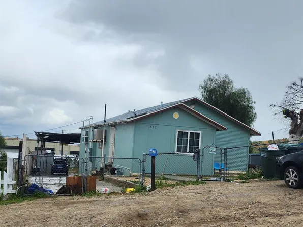 620 Shattuck Ave, Taft, CA 93268