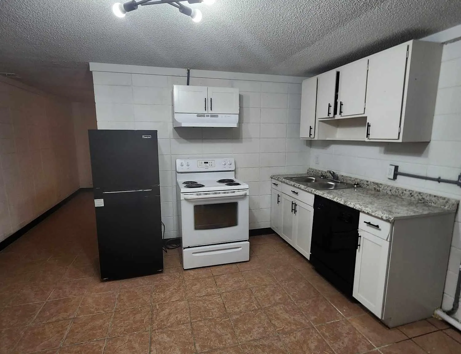 2 bed, 875 sqft, $600 — Photo 4