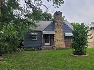 1334 Randall Rd, Independence, MO 64055