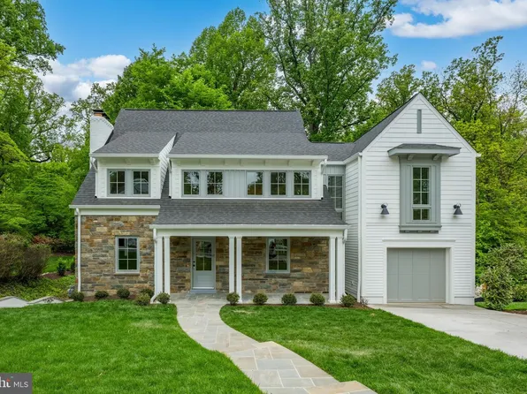 9622 Parkwood Dr, Bethesda, MD 20814