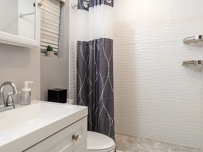 235 W 102nd St #3T — Photo 8