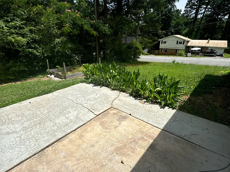 1540 Mercer Way — Photo 31