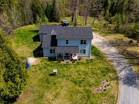 3rd image of 192 Mill Brook Road