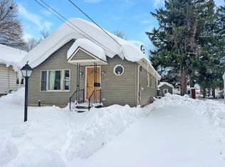 2806 Hampton Rd, Erie, PA 16508