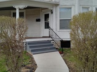 422 S Peoria Ave, Dixon, IL 61021