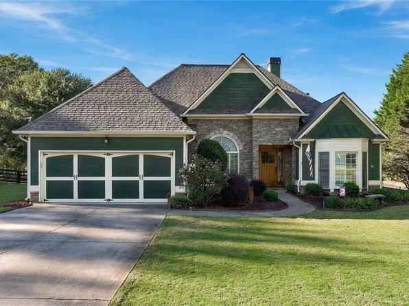 9555 Old Preserve Trl, Ball Ground, GA 30107
