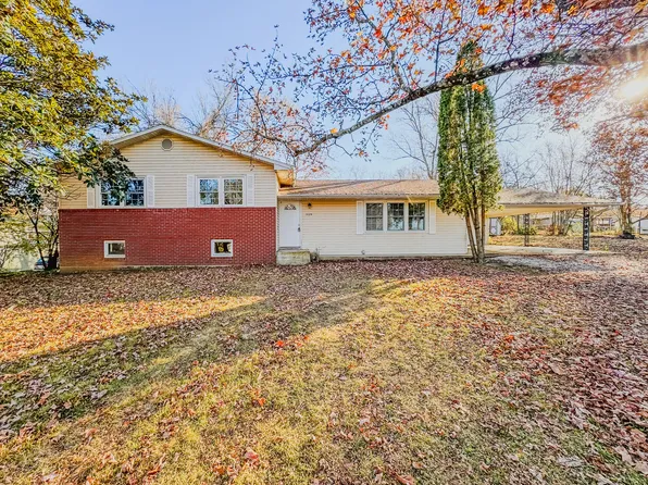 1424 W 2nd Street, West Plains, MO 65775