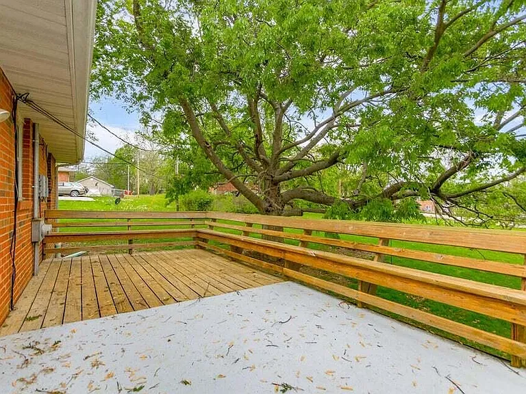 3205 Pioneer Dr #A — Photo 18
