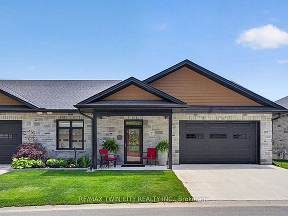 3rd image of 410 Ridge Rd #7