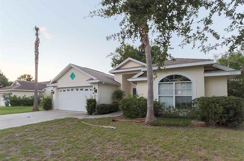 1st image of 106 Twin Lake Cir