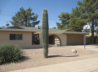 207 E Brentrup Dr, Tempe, AZ 85283