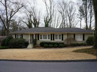 216 Victory Dr, Calhoun, GA 30701