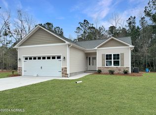 7121 Jennings Rd NE, Leland, NC 28451