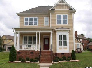 4090 Library Ln, Conover, NC 28613