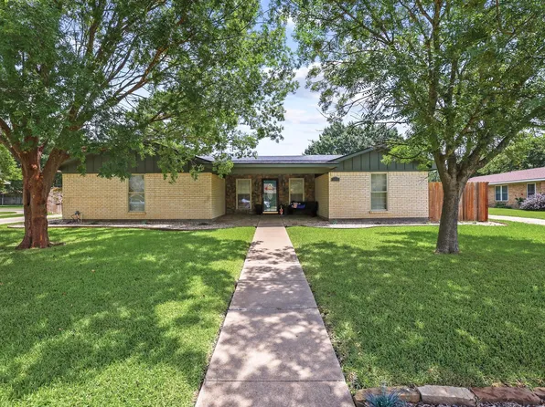 3119 Mimosa Dr, Sherman, TX 75092