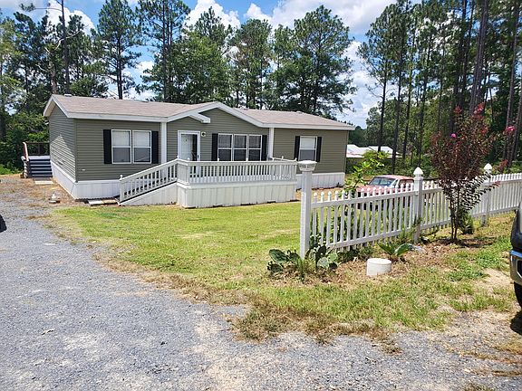 4th image of 149 Russell Cir