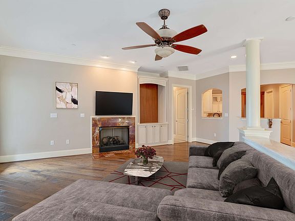 3rd image of 112 S Cove Key Ln