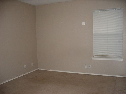 1st image of 9279 Encino Vlg