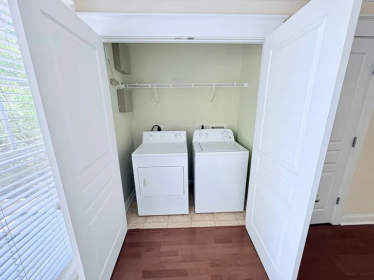 833 Old Greenville Hwy #223 — Photo 8