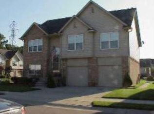 23579 Karl Dr, Flat Rock, MI 48134