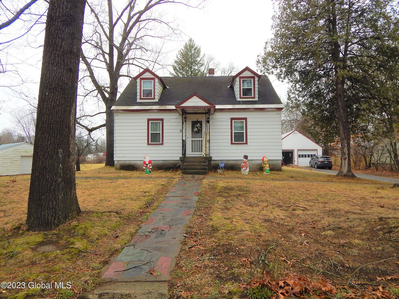 21 Dean Road, Hudson Falls, NY 12839 Zillow