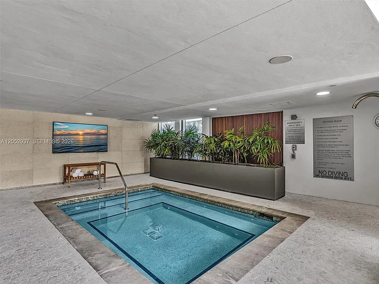 17001 Collins Ave #2106 — Photo 32