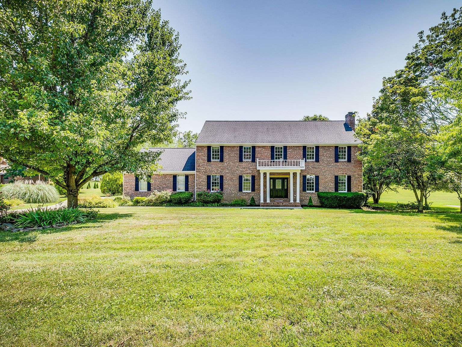 1009 Winchester Ln Kingsport Tn 37660 Mls 9909917 Zillow