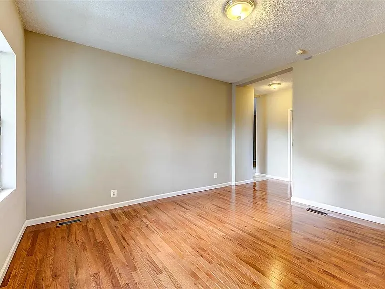 1222 Eastover Ave — Photo 8