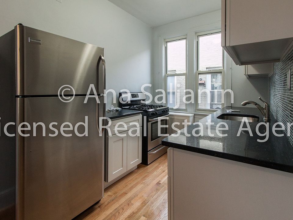1st image of 2126 23rd St #2